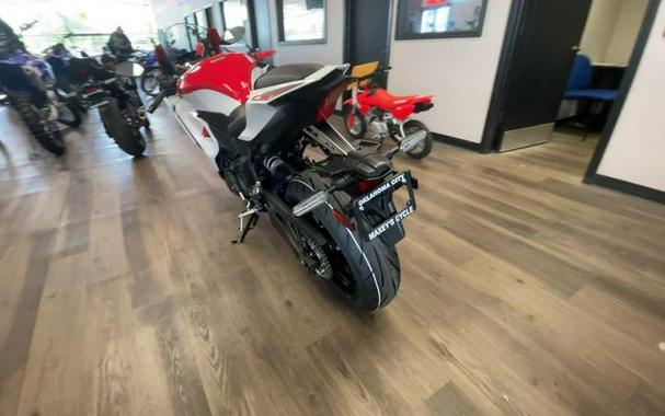 2026 Yamaha YZF-R7 70th Anniversary Edition
