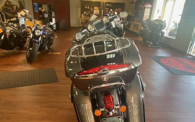 2017 Indian Motorcycle ROADMASTER TWO TONE