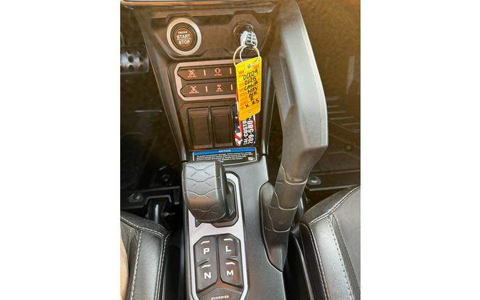 2025 Can-Am Maverick R X RS