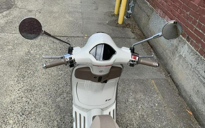 New 2027 Vespa PRIMAVERA 150 SPORT
