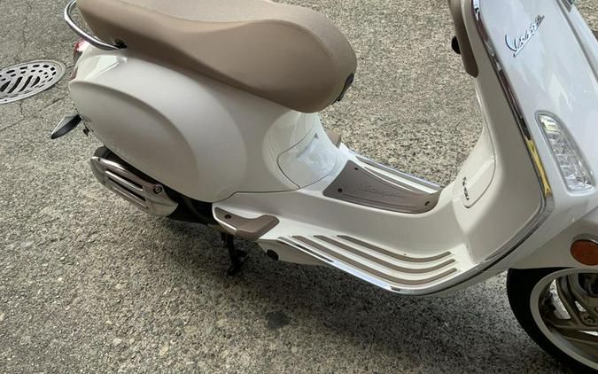 New 2027 Vespa PRIMAVERA 150 SPORT