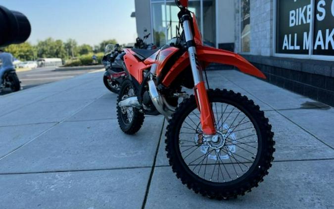 2025 KTM 250 XC