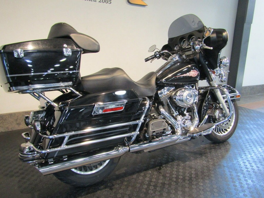 2009 Harley-Davidson® FLHTC - Electra Glide® Classic