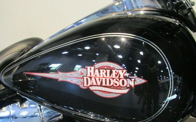 2009 Harley-Davidson® FLHTC - Electra Glide® Classic