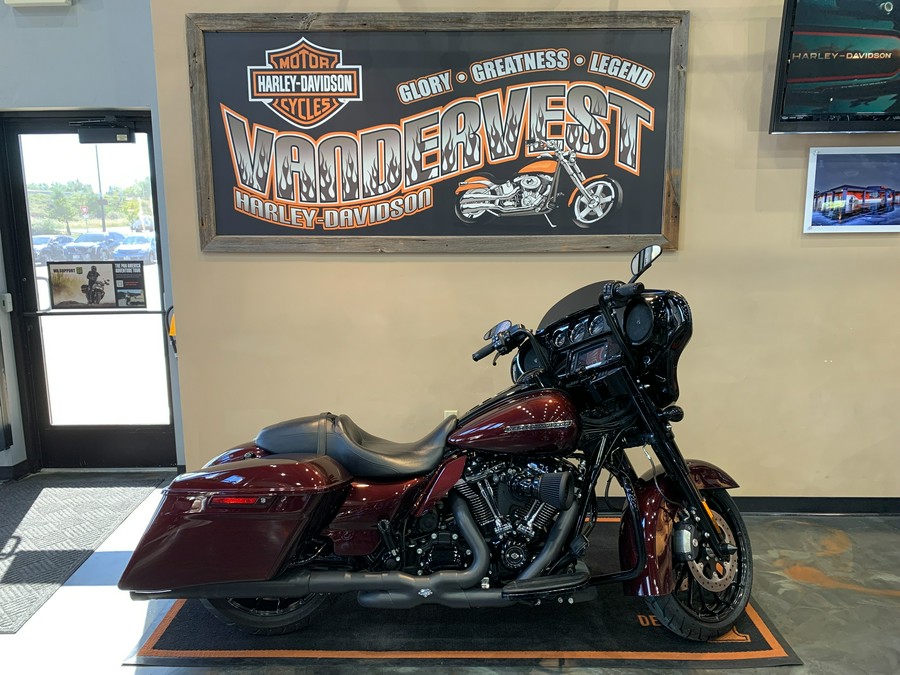 2018 Harley-Davidson Touring Street Glide Special