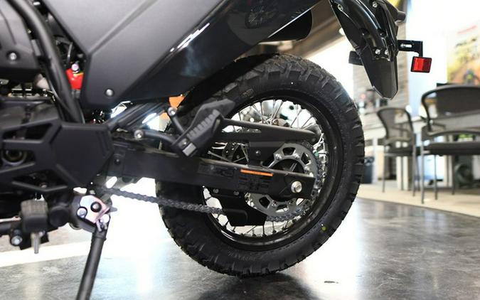 2025 Kawasaki KLR650 S Pearl Crystal White/Metallic Carbon Gray Pearl Crystal WhiteMetallic Carbon Gray