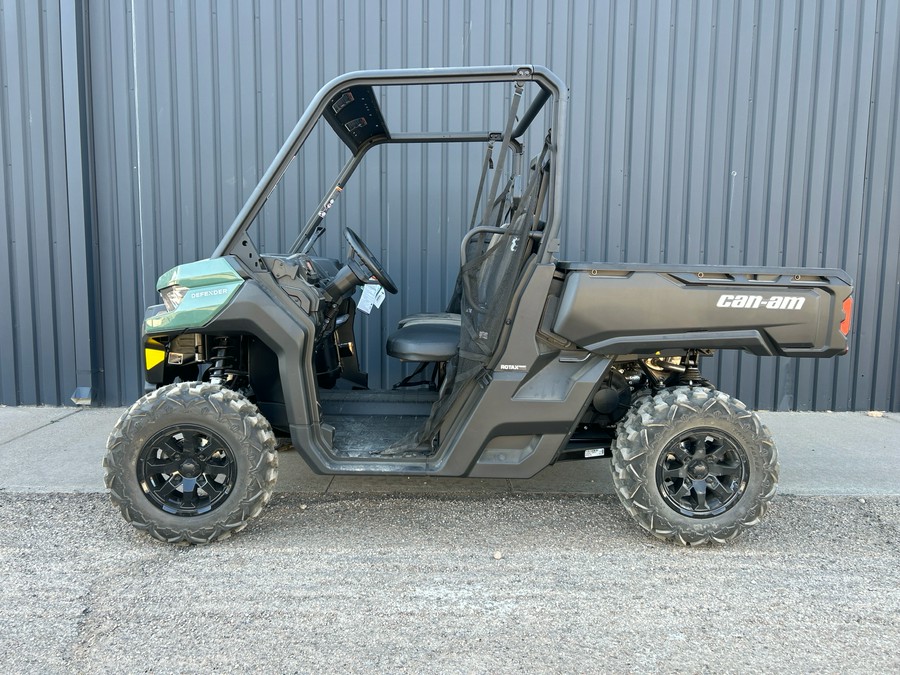 2026 Can-Am Defender DPS HD7