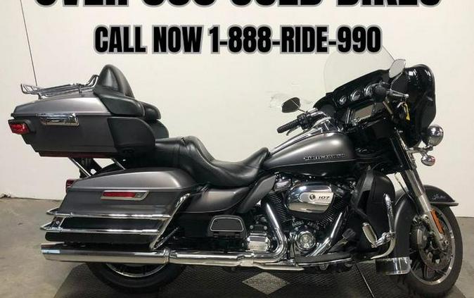 2017 Harley-Davidson® Electra Glide Ultra Limited - FP8268