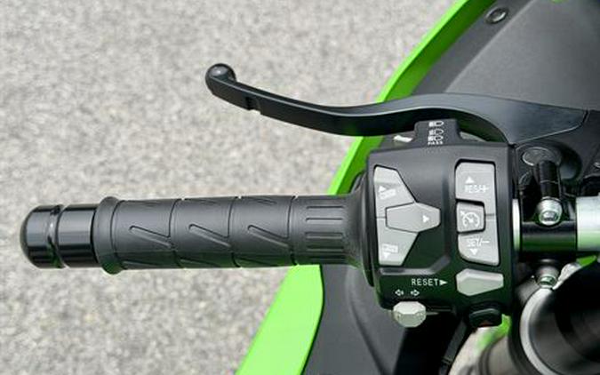 2026 Kawasaki Ninja® ZX™-10R ABS