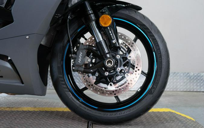 2025 Kawasaki Ninja® ZX™-6R KRT Edition ABS