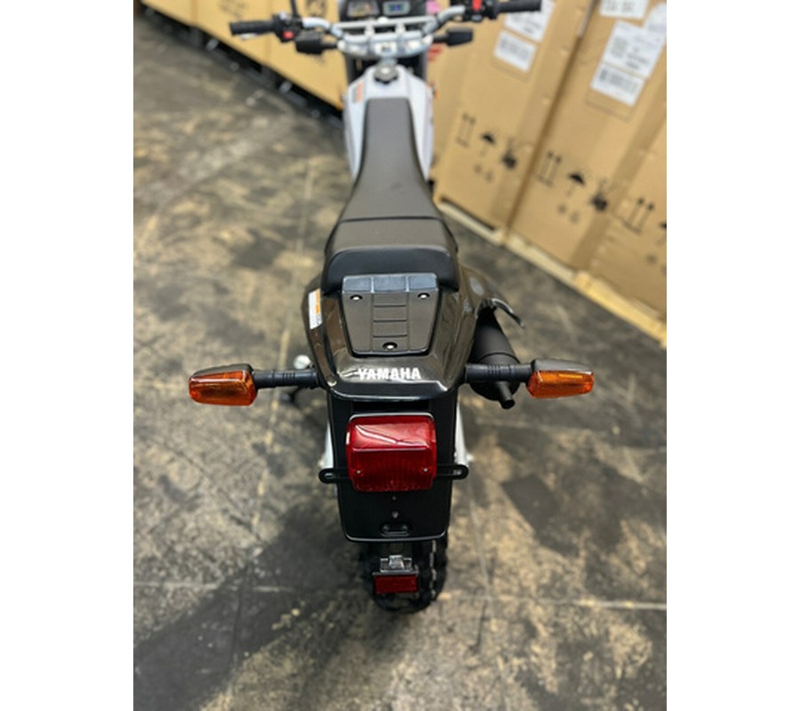 2027 Yamaha TW 200