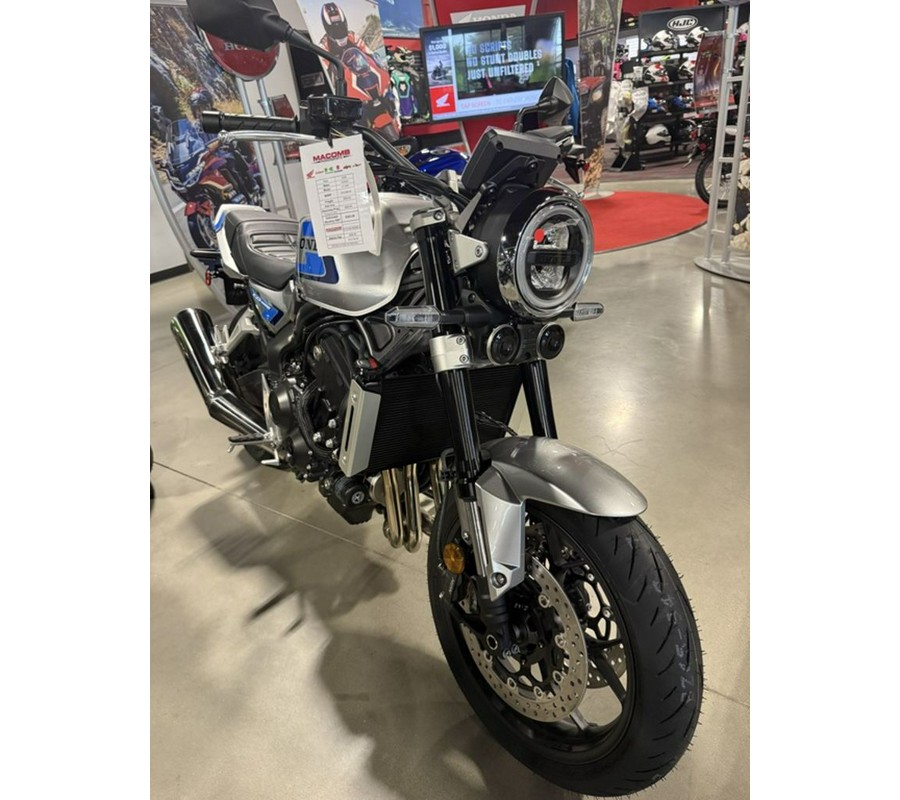 2026 Honda CB1000F Base