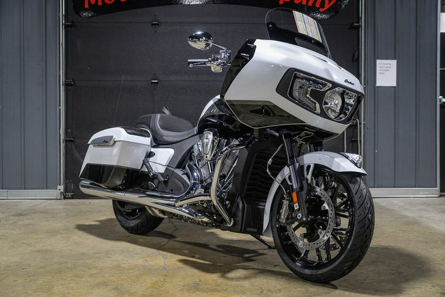 2024 Indian Motorcycle® Challenger® Limited with PowerBand Audio Package Ghost White Metallic