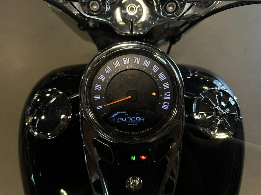 2019 Harley-Davidson® FLDE - Softail® Deluxe