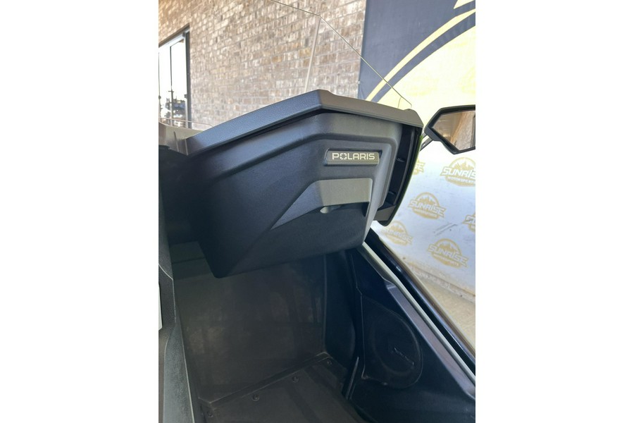 2023 Slingshot Slingshot SL - Neon Lime (Manual)