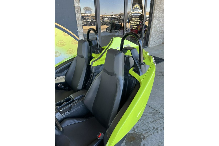 2023 Slingshot Slingshot SL - Neon Lime (Manual)