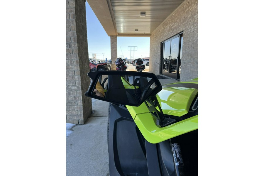 2023 Slingshot Slingshot SL - Neon Lime (Manual)