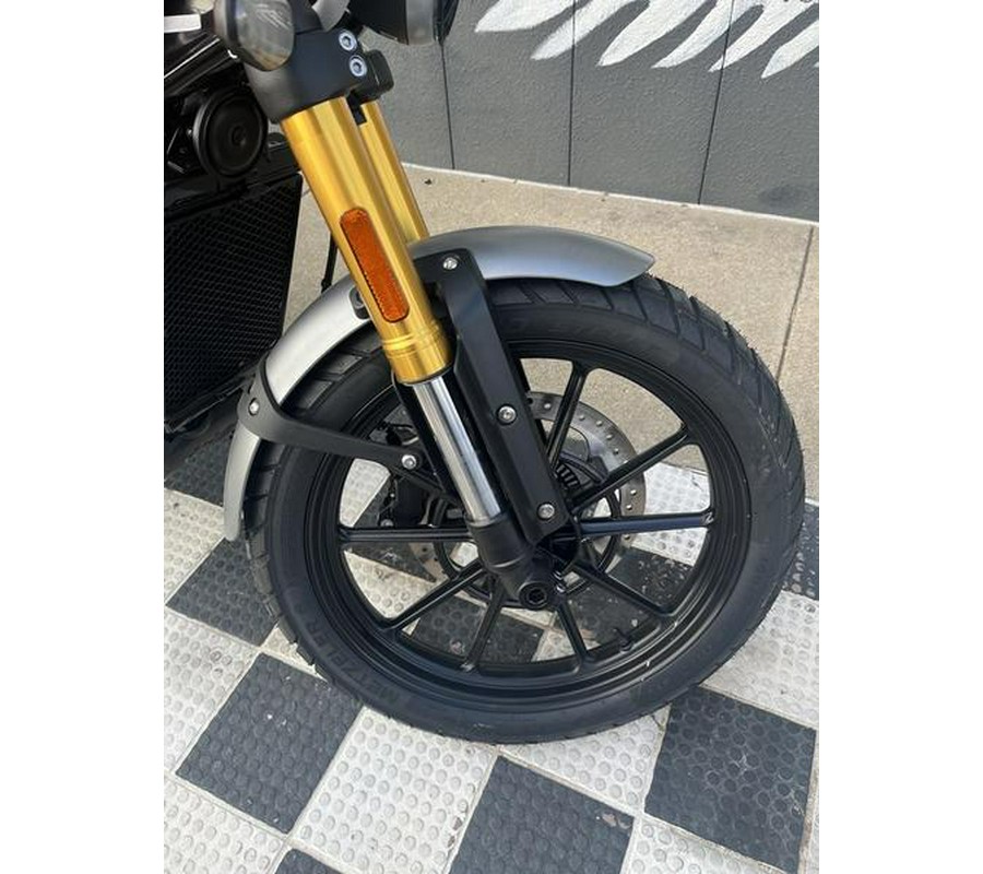 2026 Triumph Scrambler 400 X Baja Orange/Aluminium