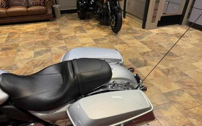 2023 Harley-Davidson® FLTRX - Road Glide®