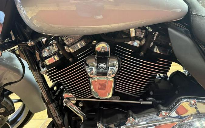 2023 Harley-Davidson® FLTRX - Road Glide®