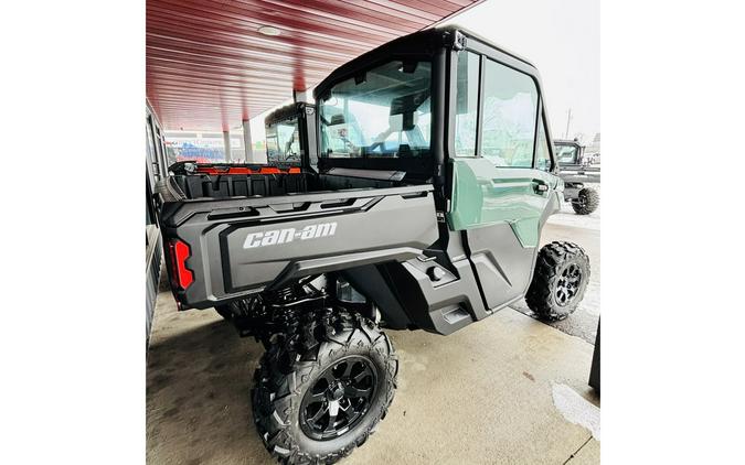 2026 Can-Am SSV DEF DPSCAB 65 HD9 GN 26 DPS CAB HD9