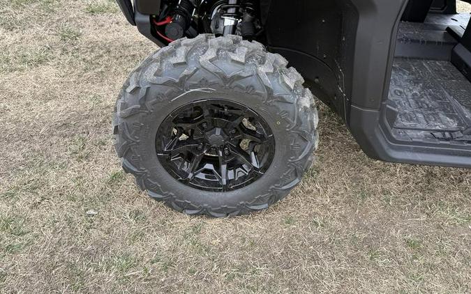 2026 Can-Am® Defender MAX XT HD9