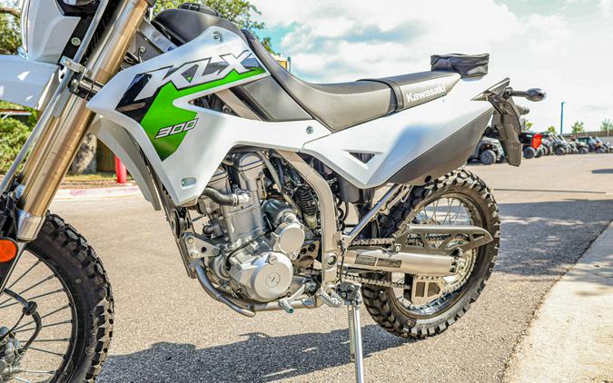 2026 KAWASAKI KLX300