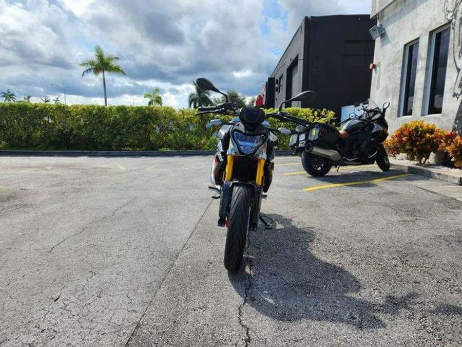 New 2025 BMW G 310 R