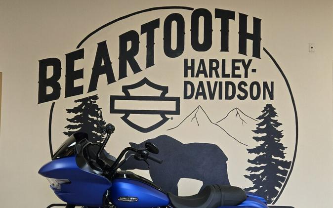 2026 Harley-Davidson® Road Glide® Aurora Blue Denim - Black