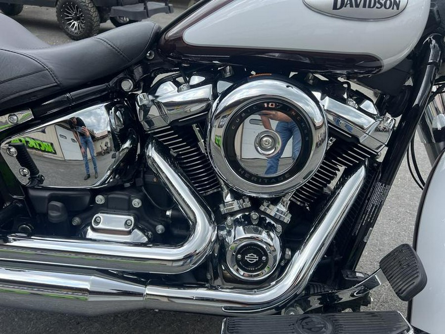 2021 Harley-Davidson® FLHC - Heritage Classic