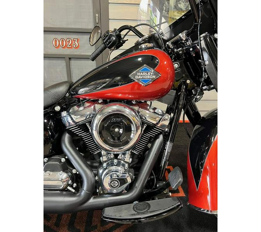 2025 Harley-Davidson® FLHC - Heritage Classic