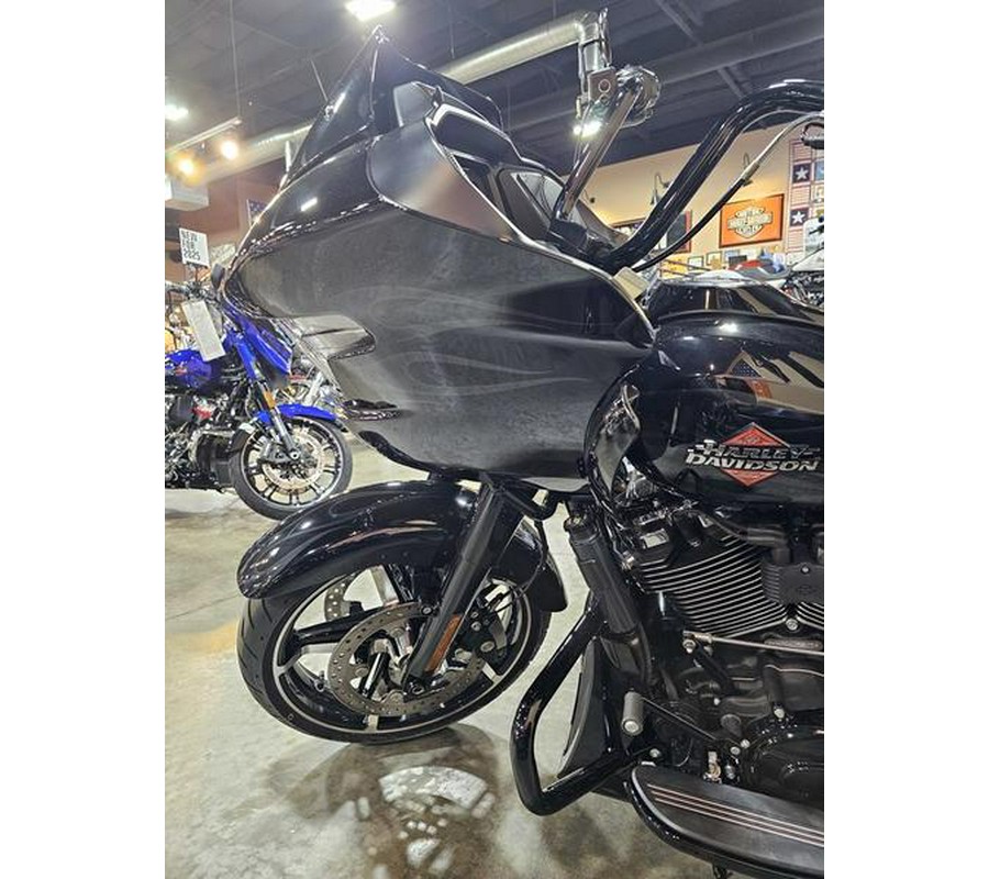 2025 Harley-Davidson® FLTRX - Road Glide®