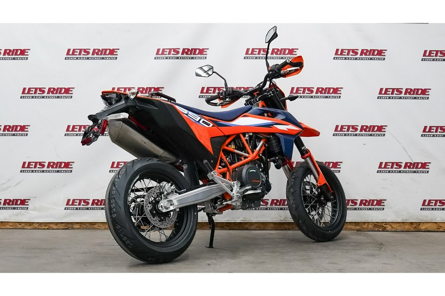 2024 KTM 690 SMC R