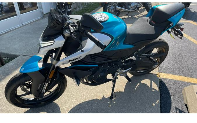 2026 450NK - ZEPHYR BLUE - CFMOTO