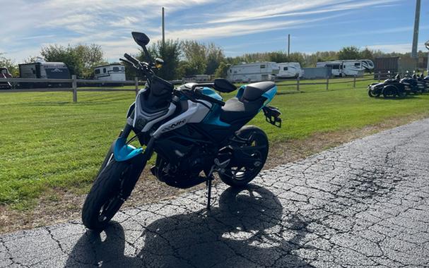 2026 CFMOTO NK 450 - ZEPHYR BLUE