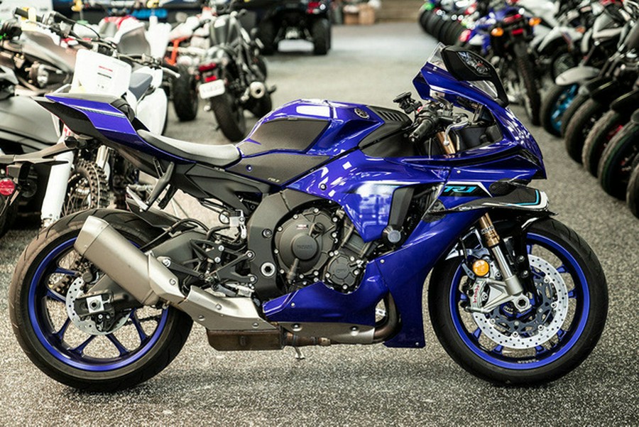 2025 Yamaha YZF R1