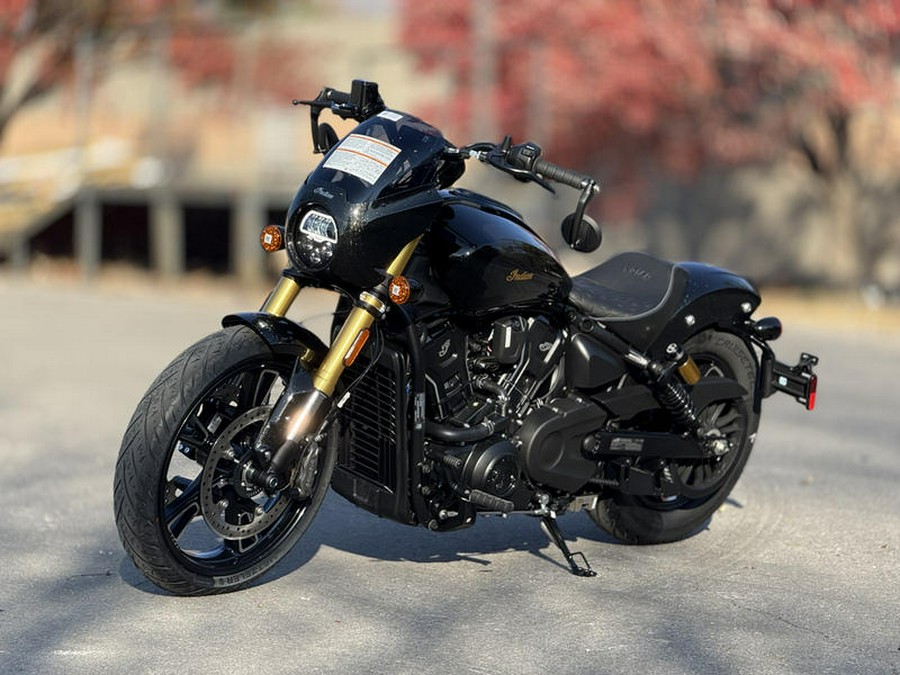2026 Indian Motorcycle® 101 Scout® Black Crystal with Super Graphite