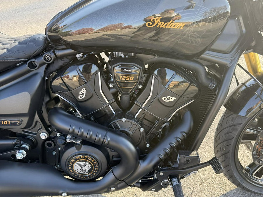 2026 Indian Motorcycle® 101 Scout® Black Crystal with Super Graphite