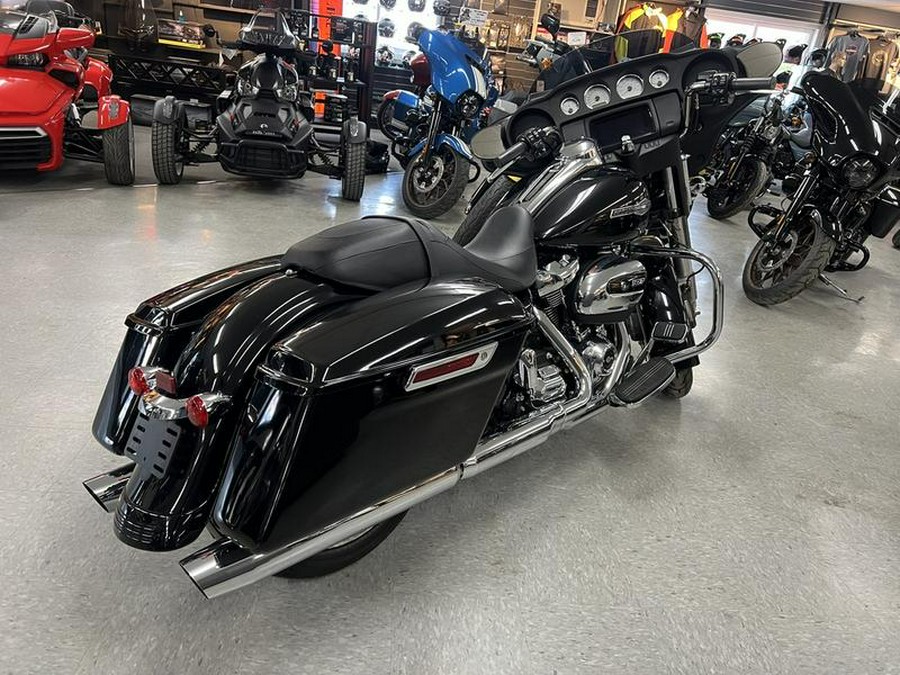 2022 Harley-Davidson® FLHX - Street Glide®