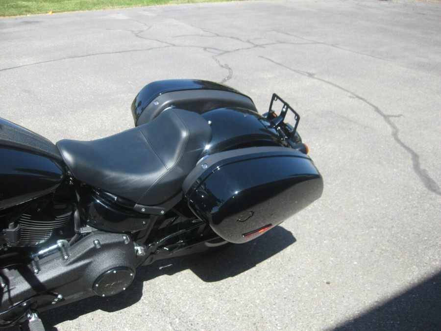 2024 Harley-Davidson Low Rider ST Vivid Black