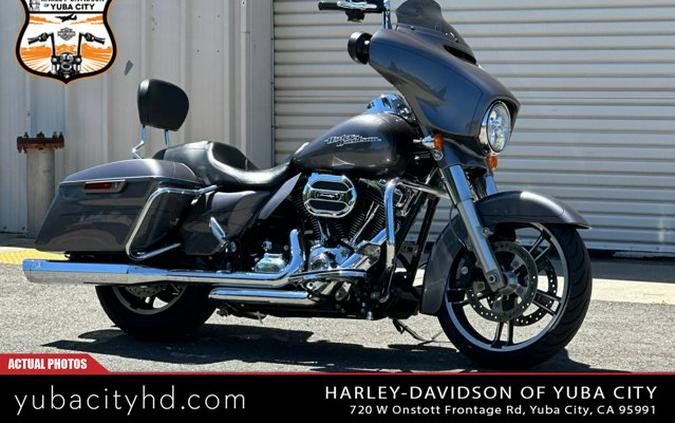 2015 Harley-Davidson FLHXS