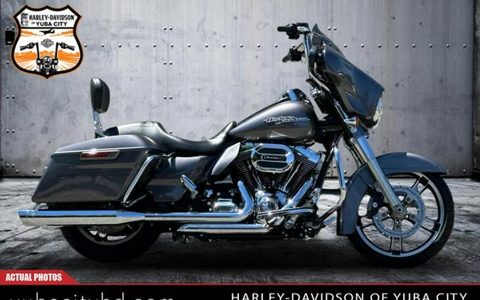 2015 Harley-Davidson FLHXS