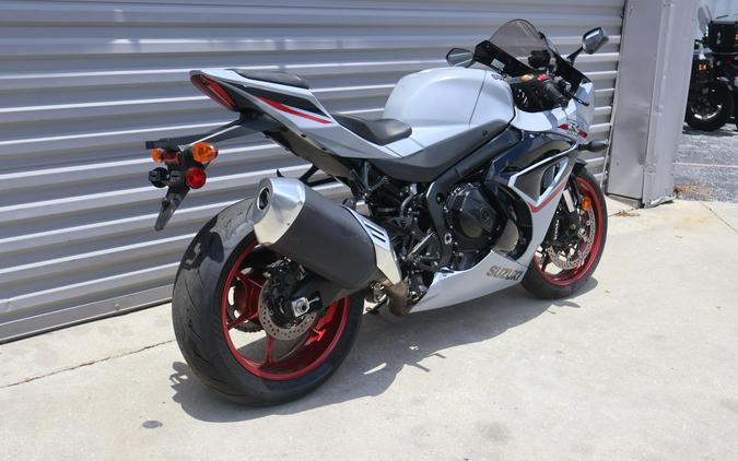 2024 Suzuki GSX-R1000R