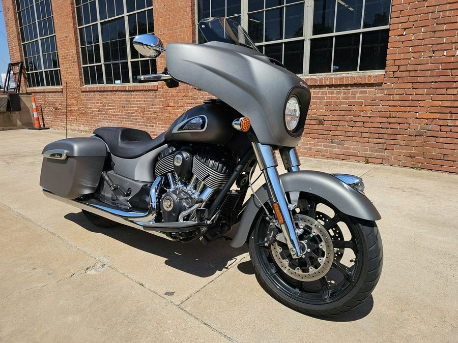 2020 Indian Motorcycle® Chieftain® Titanium Smoke