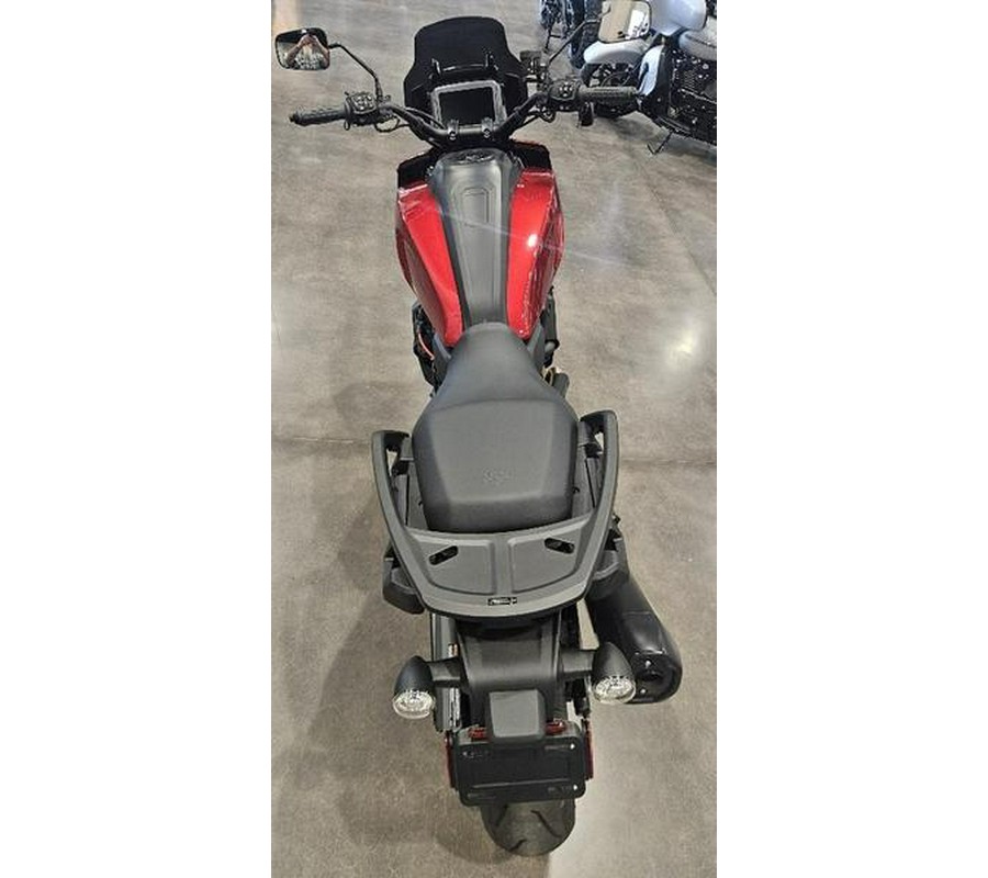 2025 Harley-Davidson® RA1250ST - Pan America® 1250 ST