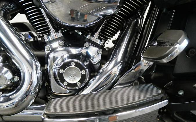 2014 Harley-Davidson® FLHTCU - Electra Glide® Ultra Classic®