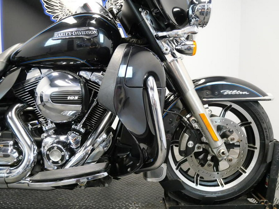 2014 Harley-Davidson® FLHTCU - Electra Glide® Ultra Classic®