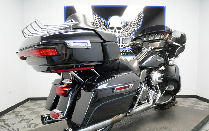 2014 Harley-Davidson® FLHTCU - Electra Glide® Ultra Classic®