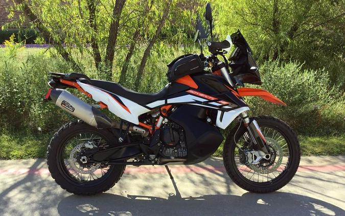 2022 KTM 890 Adventure R