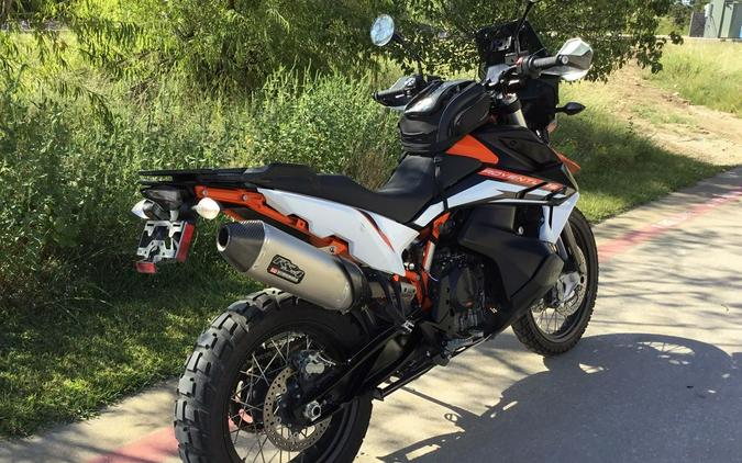 2022 KTM 890 Adventure R